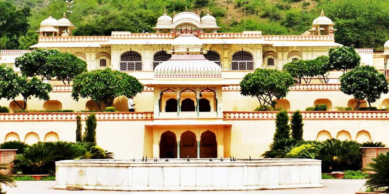 Sisodia Rani ka Bagh