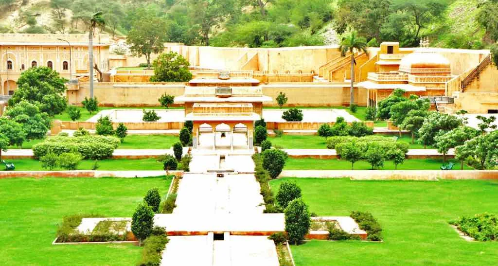 Sisodia Rani ka Bagh